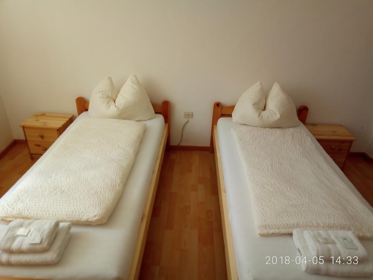 Gasthof Mondschein Hotel Merano Eksteriør billede