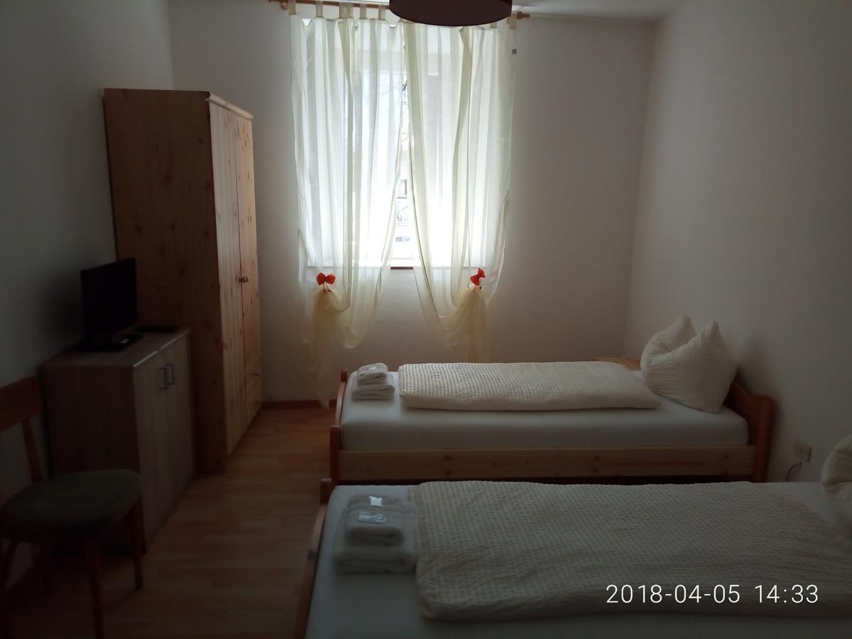 Gasthof Mondschein Hotel Merano Eksteriør billede